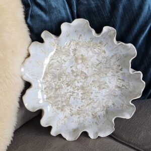 Vaagen/kauss Korall diam 37 cm ja sügavus 8 cm Valge kristall
