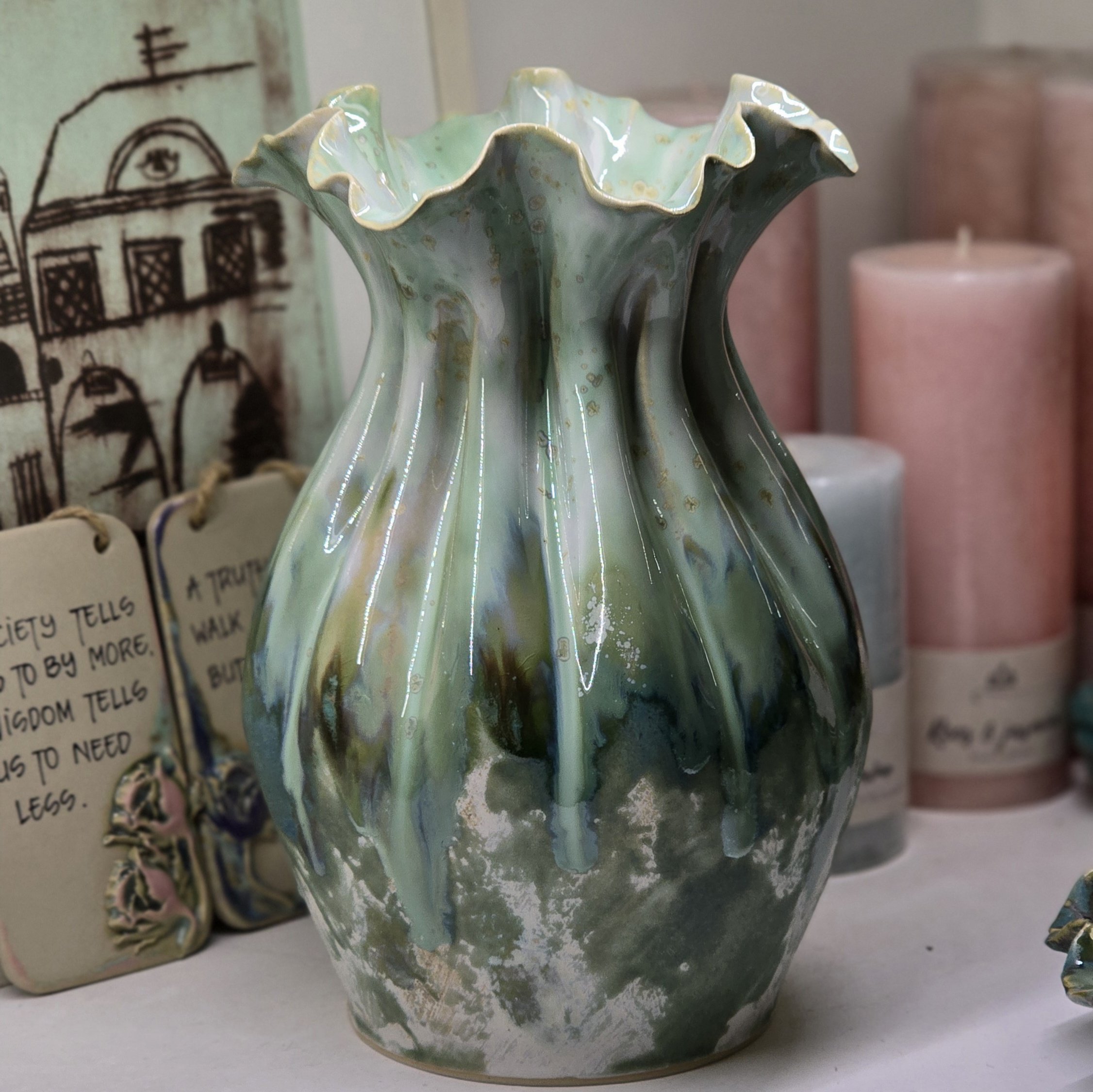 Vaas k 25 cm Kuldpruun (nr 4)