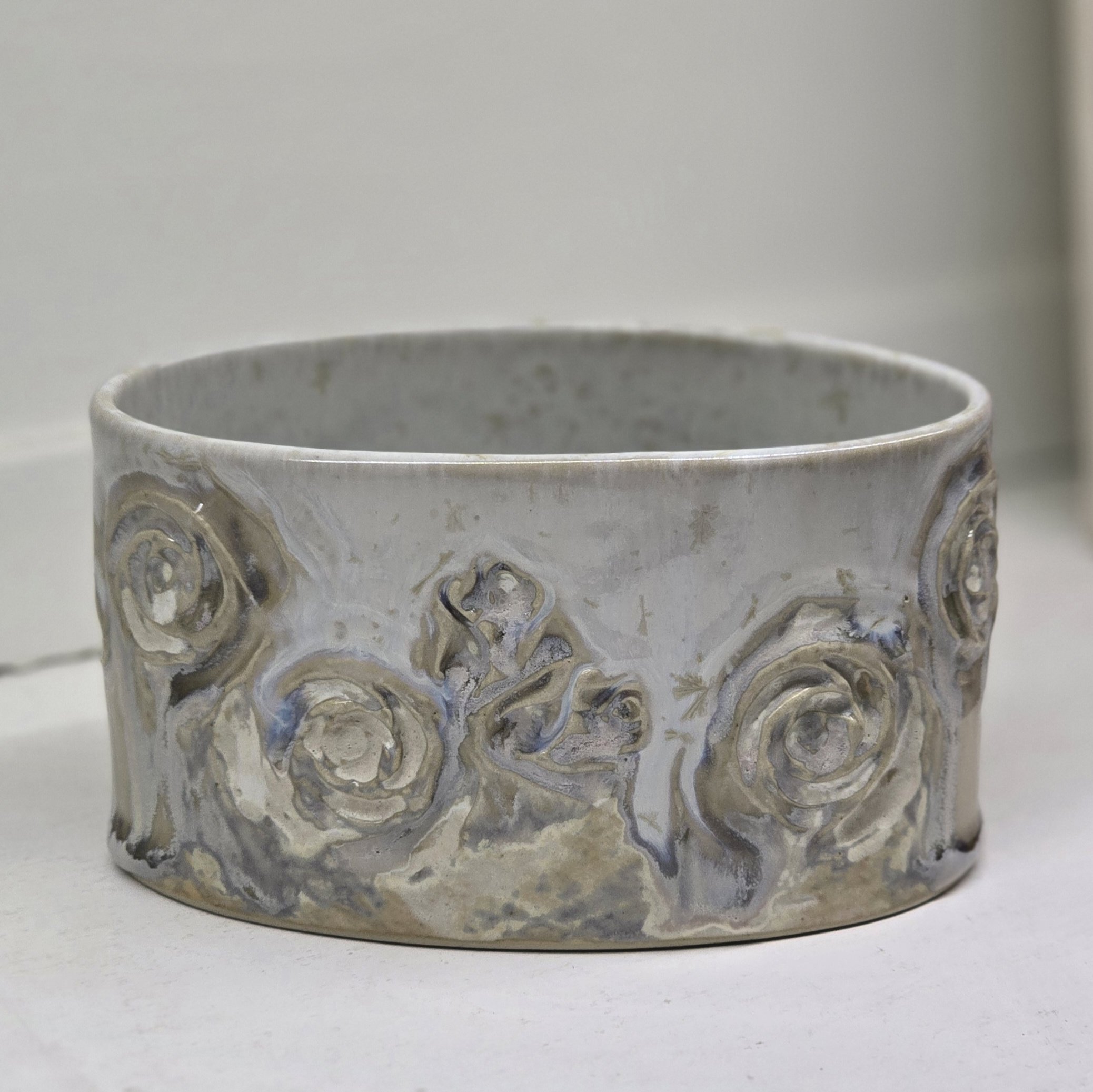 Hapukooretops roosidega Valge kristall