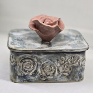 Võitoos Royal roosad roosid, lahtine