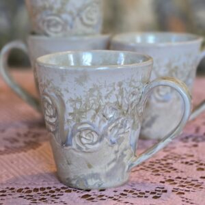 Tass 280 ml Roosid, valge kristall