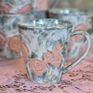 Tass 280 ml Royal roosad roosid