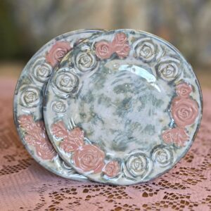 Taldrik diam 17 cm Royal, roosad roosid